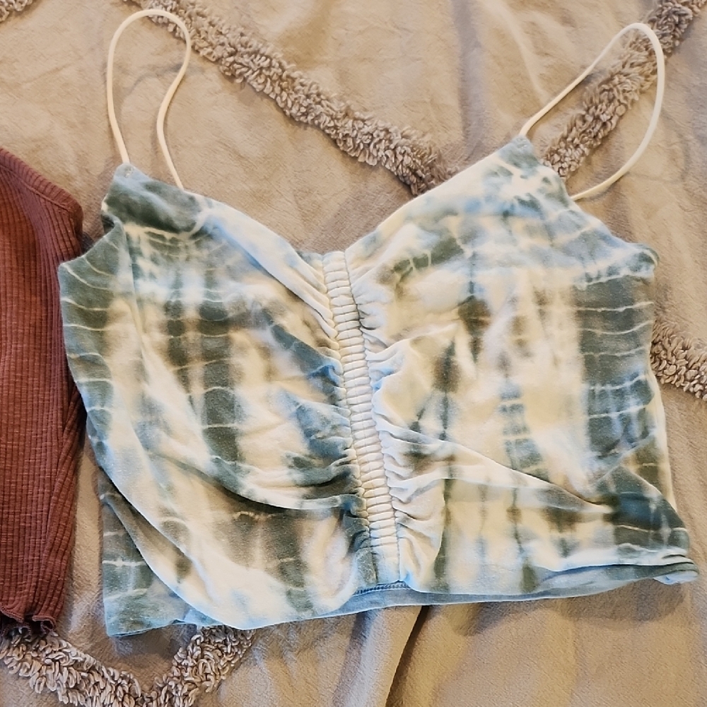 3 Spaghetti Strap Tops And 2 Other Tops. Sold Together